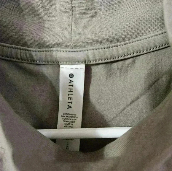 Athleta cowl neck tank top! - Picture 3 of 5